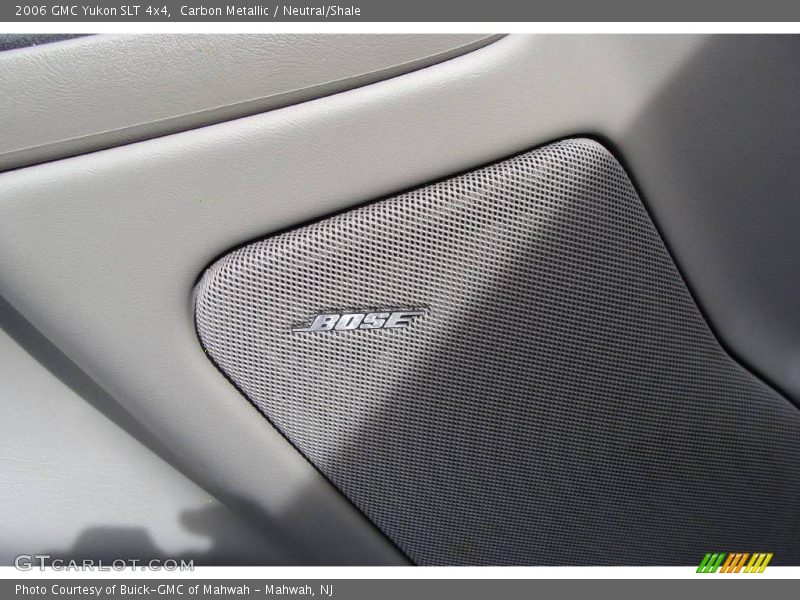 Carbon Metallic / Neutral/Shale 2006 GMC Yukon SLT 4x4