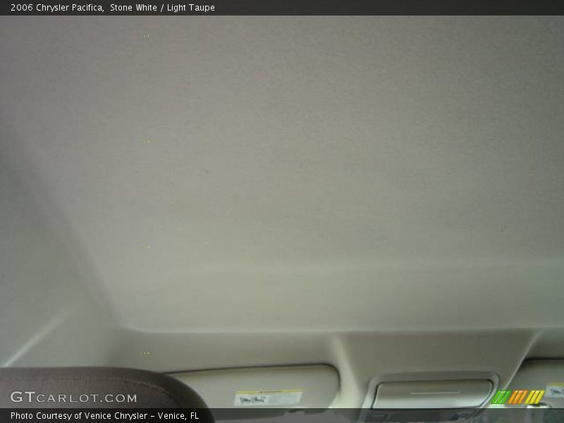 Stone White / Light Taupe 2006 Chrysler Pacifica