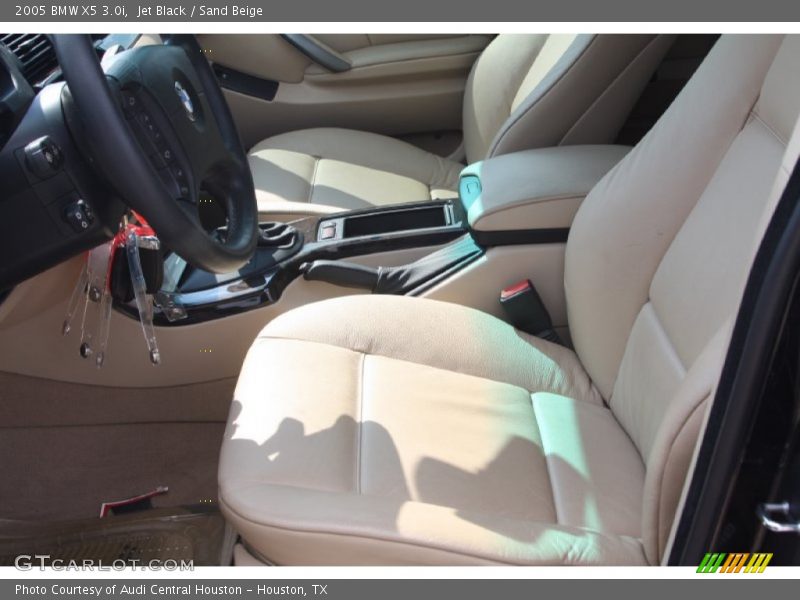 Jet Black / Sand Beige 2005 BMW X5 3.0i