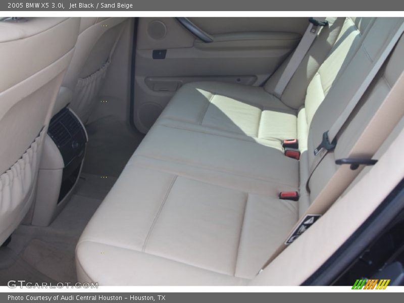Jet Black / Sand Beige 2005 BMW X5 3.0i