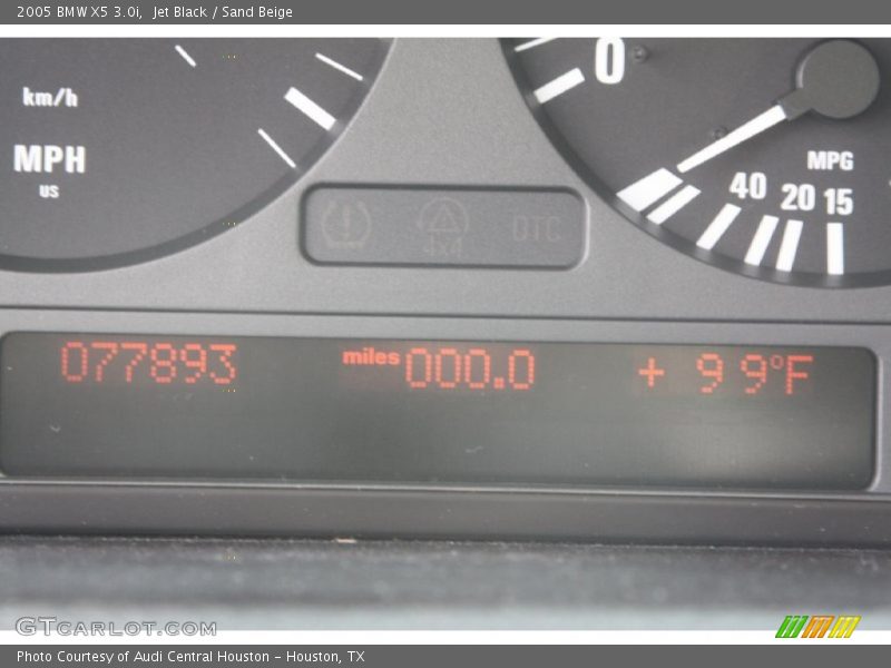 Jet Black / Sand Beige 2005 BMW X5 3.0i