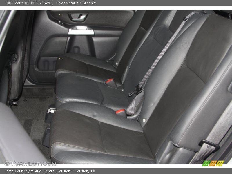 Silver Metallic / Graphite 2005 Volvo XC90 2.5T AWD