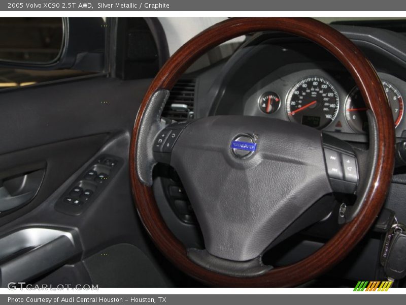 Silver Metallic / Graphite 2005 Volvo XC90 2.5T AWD