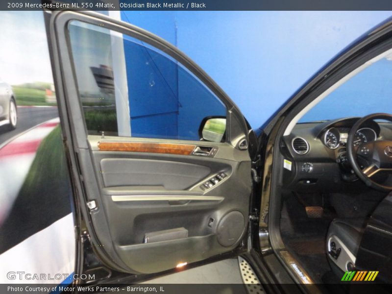Obsidian Black Metallic / Black 2009 Mercedes-Benz ML 550 4Matic