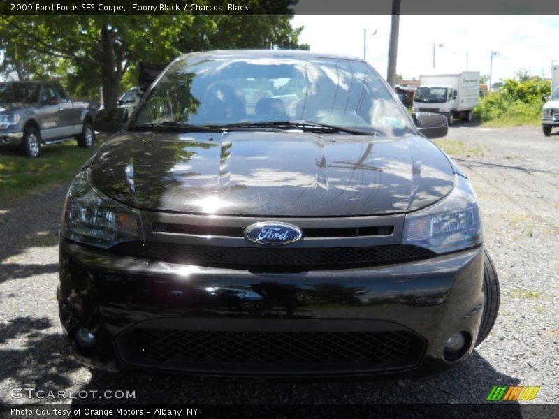 Ebony Black / Charcoal Black 2009 Ford Focus SES Coupe