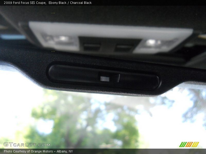 Ebony Black / Charcoal Black 2009 Ford Focus SES Coupe