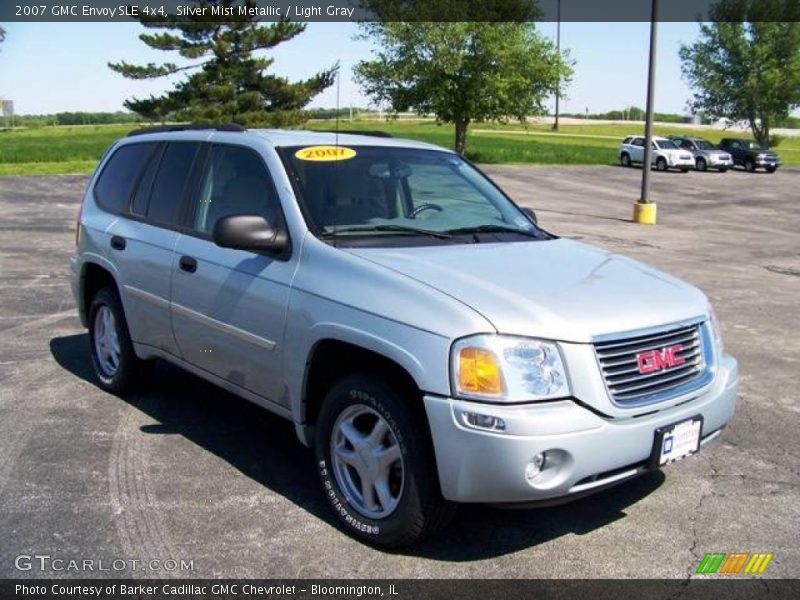 Silver Mist Metallic / Light Gray 2007 GMC Envoy SLE 4x4
