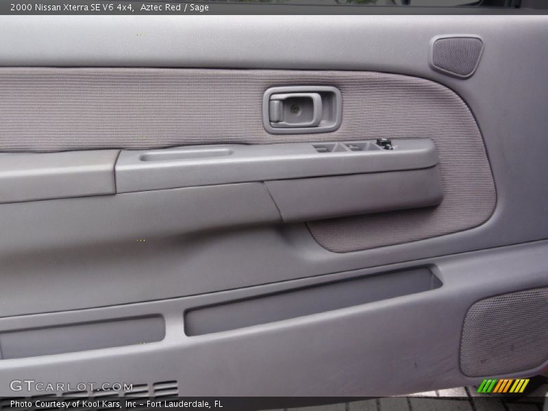 Aztec Red / Sage 2000 Nissan Xterra SE V6 4x4