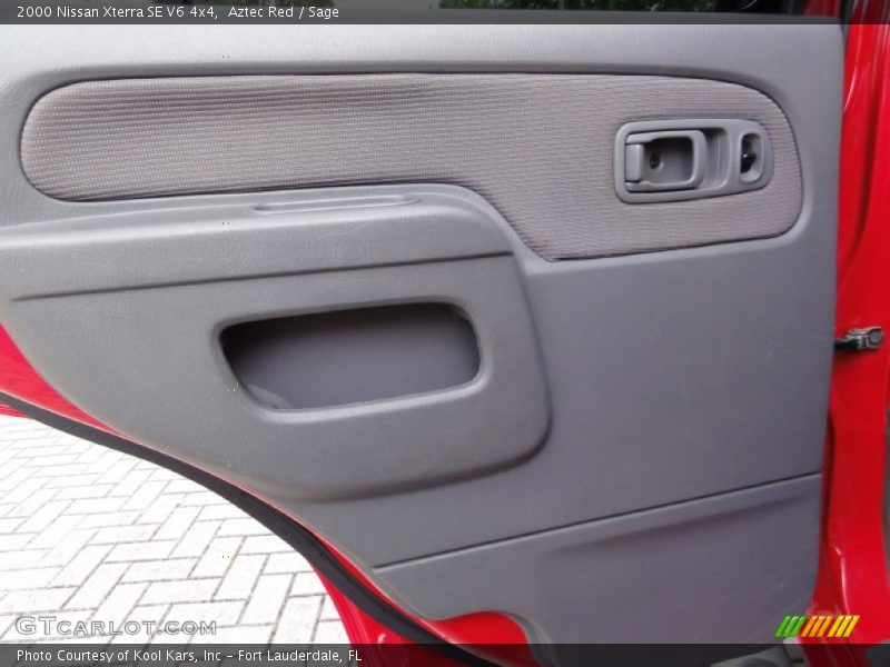Aztec Red / Sage 2000 Nissan Xterra SE V6 4x4
