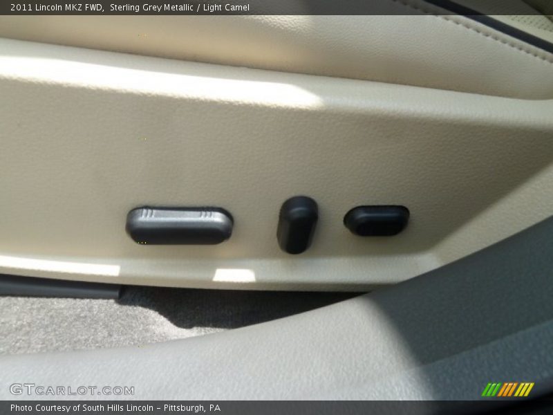 Sterling Grey Metallic / Light Camel 2011 Lincoln MKZ FWD