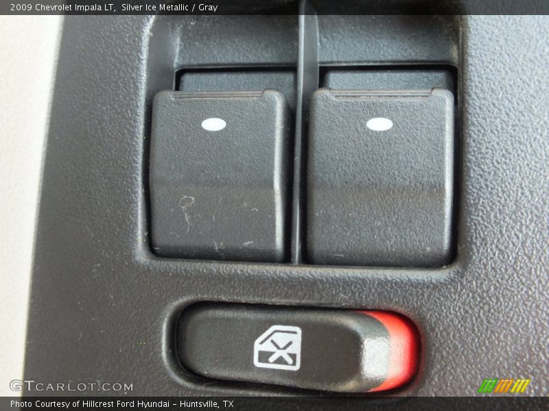 Silver Ice Metallic / Gray 2009 Chevrolet Impala LT