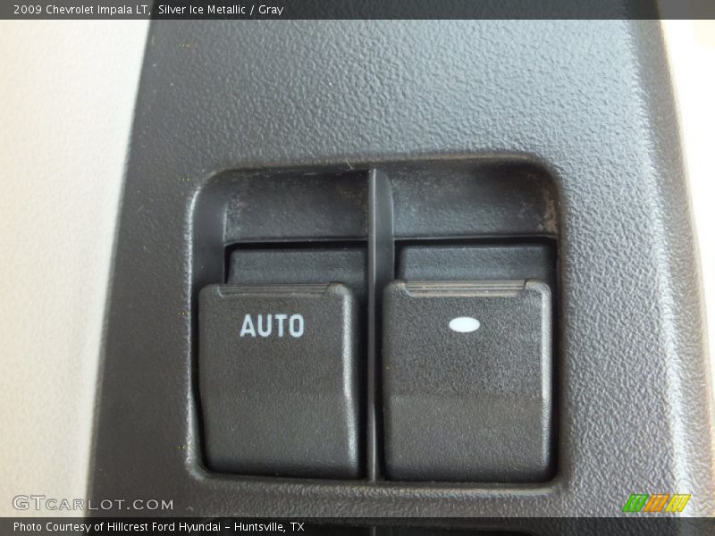 Silver Ice Metallic / Gray 2009 Chevrolet Impala LT