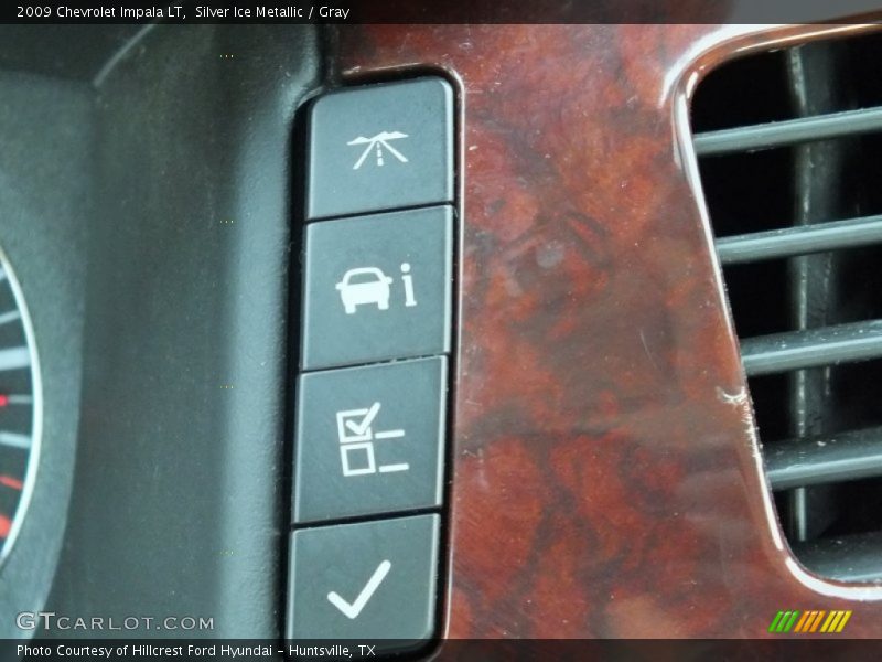 Silver Ice Metallic / Gray 2009 Chevrolet Impala LT