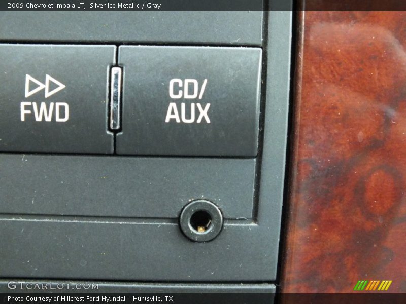 Silver Ice Metallic / Gray 2009 Chevrolet Impala LT