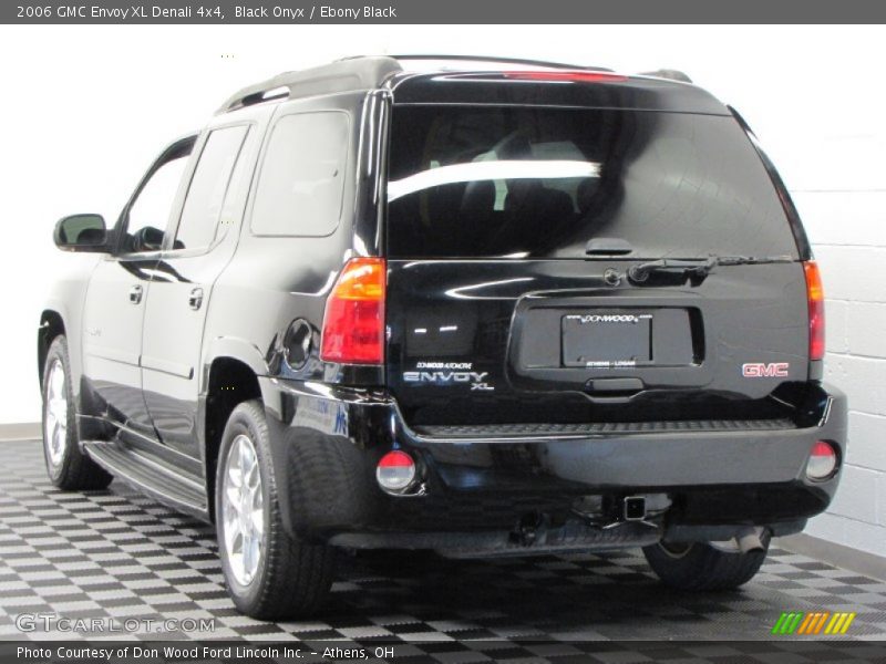 Black Onyx / Ebony Black 2006 GMC Envoy XL Denali 4x4