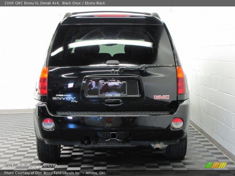 Black Onyx / Ebony Black 2006 GMC Envoy XL Denali 4x4