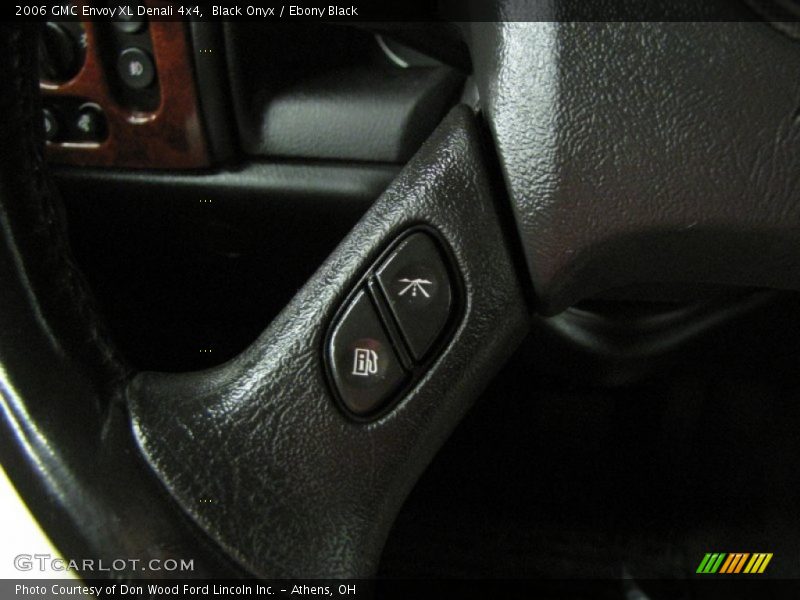 Black Onyx / Ebony Black 2006 GMC Envoy XL Denali 4x4