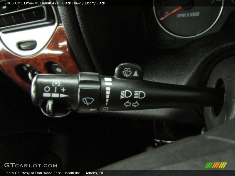 Black Onyx / Ebony Black 2006 GMC Envoy XL Denali 4x4