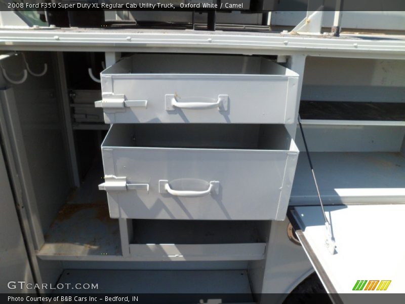 Oxford White / Camel 2008 Ford F350 Super Duty XL Regular Cab Utility Truck