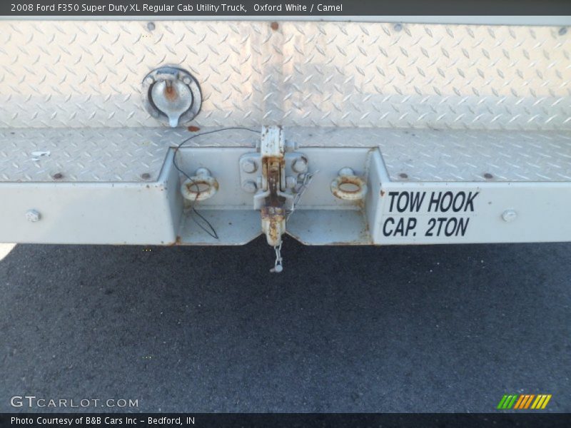 Oxford White / Camel 2008 Ford F350 Super Duty XL Regular Cab Utility Truck