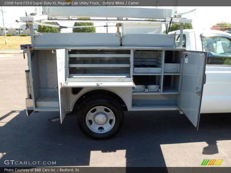 Oxford White / Camel 2008 Ford F350 Super Duty XL Regular Cab Utility Truck