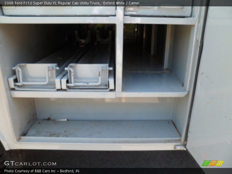 Oxford White / Camel 2008 Ford F350 Super Duty XL Regular Cab Utility Truck