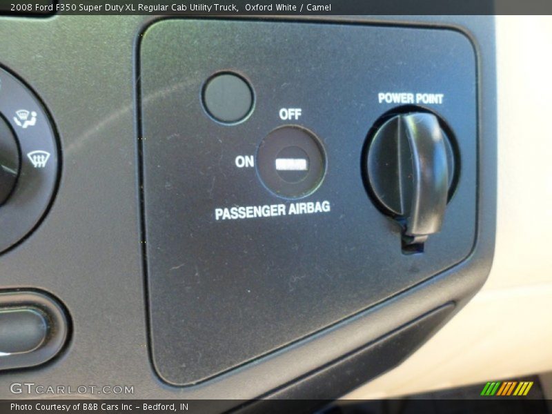 Oxford White / Camel 2008 Ford F350 Super Duty XL Regular Cab Utility Truck