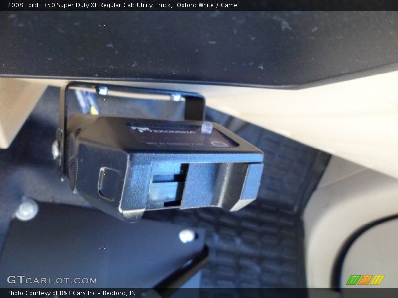 Oxford White / Camel 2008 Ford F350 Super Duty XL Regular Cab Utility Truck