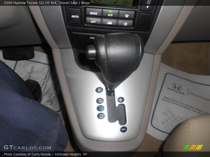 Desert Sage / Beige 2006 Hyundai Tucson GLS V6 4x4