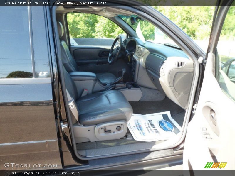 Black / Medium Pewter 2004 Chevrolet TrailBlazer LT 4x4