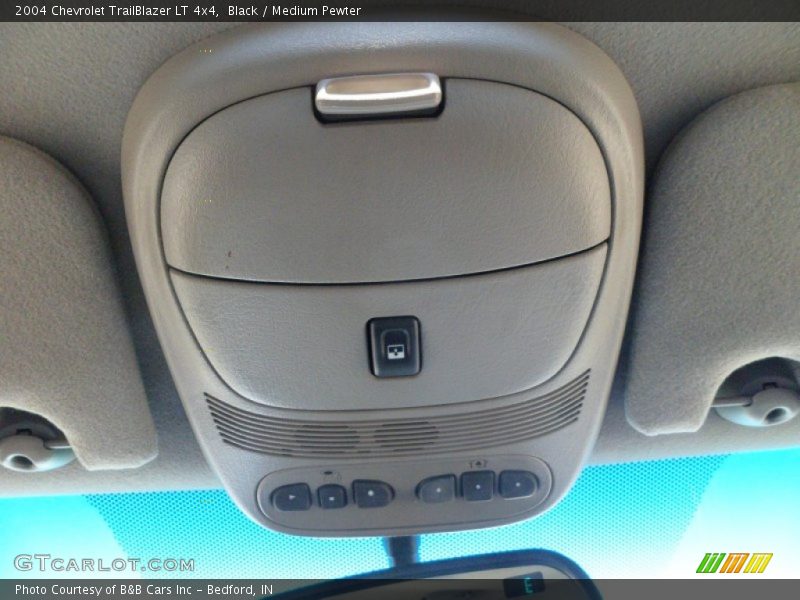 Black / Medium Pewter 2004 Chevrolet TrailBlazer LT 4x4