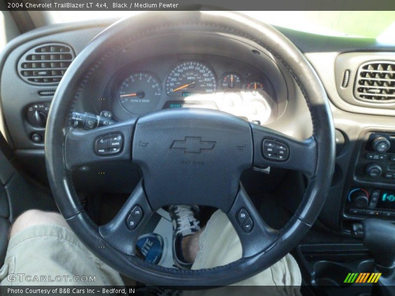 Black / Medium Pewter 2004 Chevrolet TrailBlazer LT 4x4