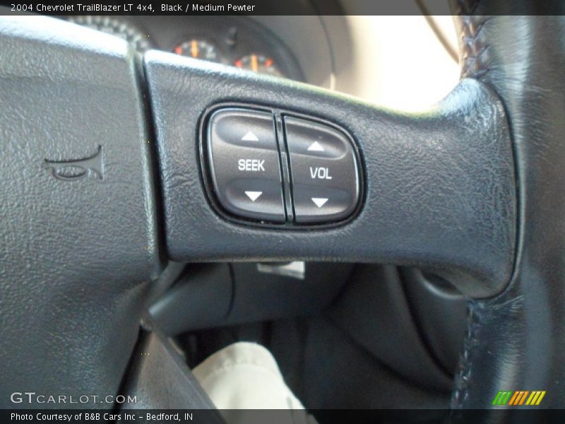 Black / Medium Pewter 2004 Chevrolet TrailBlazer LT 4x4