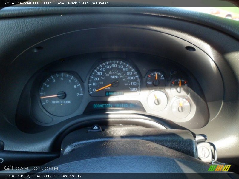 Black / Medium Pewter 2004 Chevrolet TrailBlazer LT 4x4