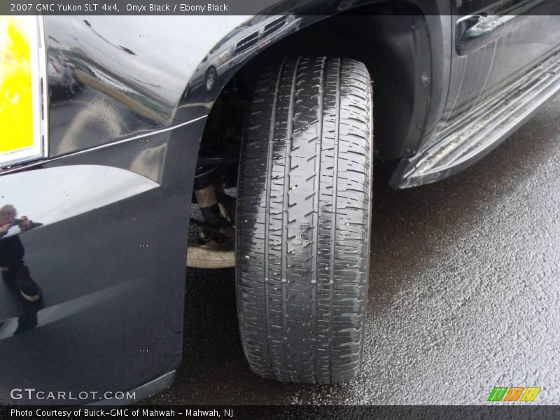 Onyx Black / Ebony Black 2007 GMC Yukon SLT 4x4