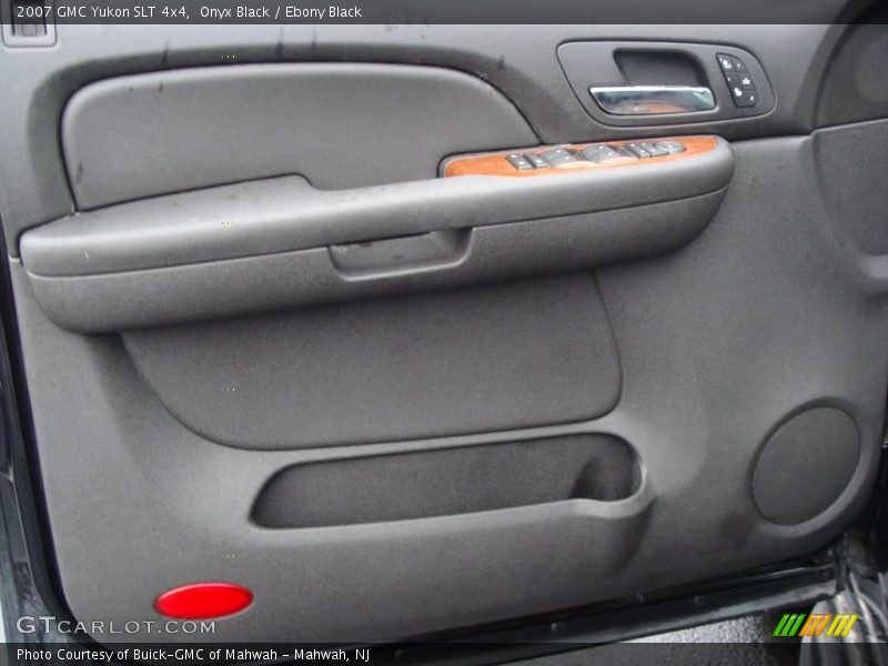 Onyx Black / Ebony Black 2007 GMC Yukon SLT 4x4