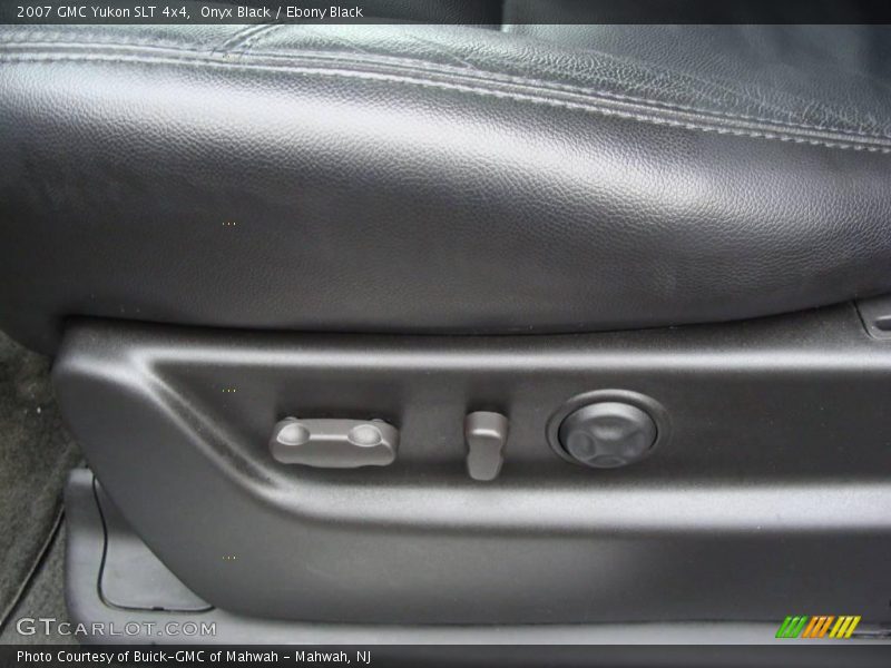 Onyx Black / Ebony Black 2007 GMC Yukon SLT 4x4