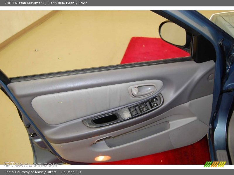Satin Blue Pearl / Frost 2000 Nissan Maxima SE