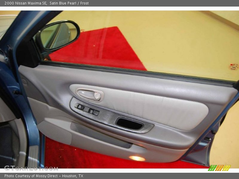 Satin Blue Pearl / Frost 2000 Nissan Maxima SE