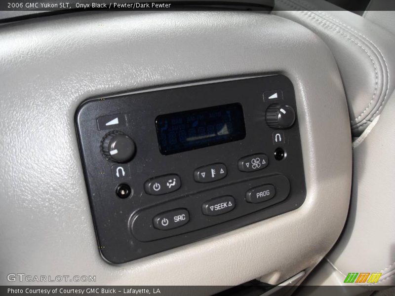 Onyx Black / Pewter/Dark Pewter 2006 GMC Yukon SLT