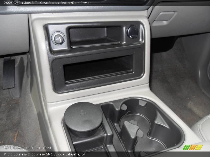 Onyx Black / Pewter/Dark Pewter 2006 GMC Yukon SLT