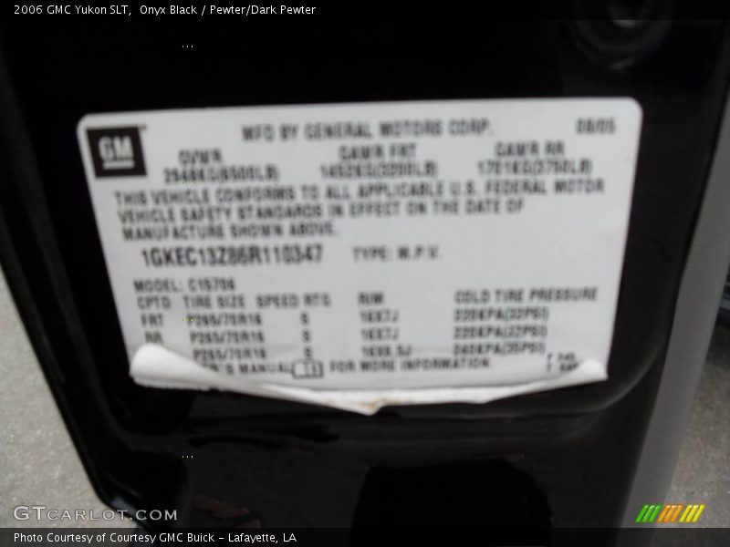 Onyx Black / Pewter/Dark Pewter 2006 GMC Yukon SLT