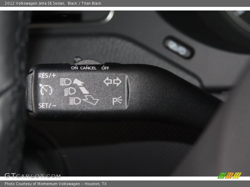 Black / Titan Black 2012 Volkswagen Jetta SE Sedan