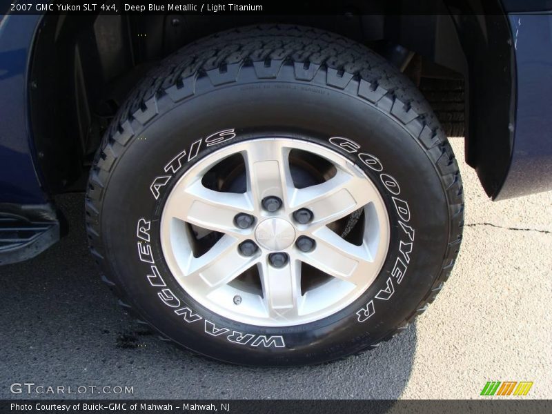 Deep Blue Metallic / Light Titanium 2007 GMC Yukon SLT 4x4