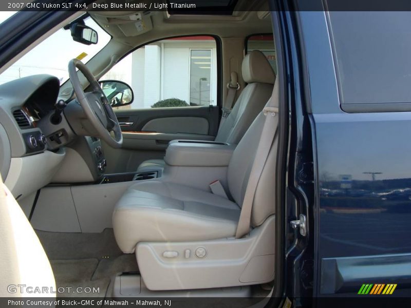 Deep Blue Metallic / Light Titanium 2007 GMC Yukon SLT 4x4