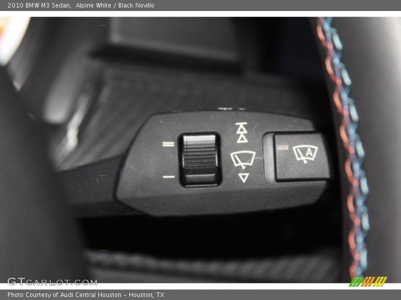 Controls of 2010 M3 Sedan