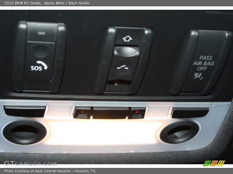 Alpine White / Black Novillo 2010 BMW M3 Sedan