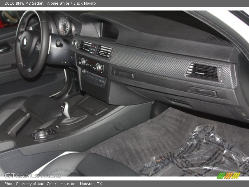 Alpine White / Black Novillo 2010 BMW M3 Sedan