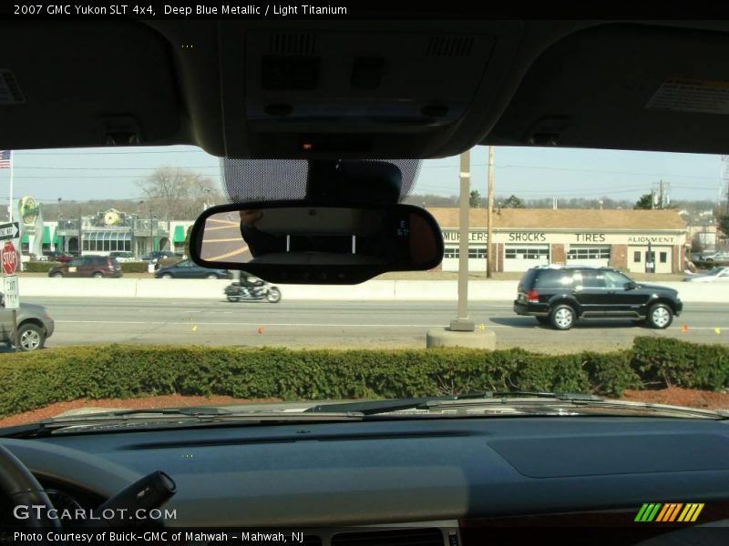 Deep Blue Metallic / Light Titanium 2007 GMC Yukon SLT 4x4