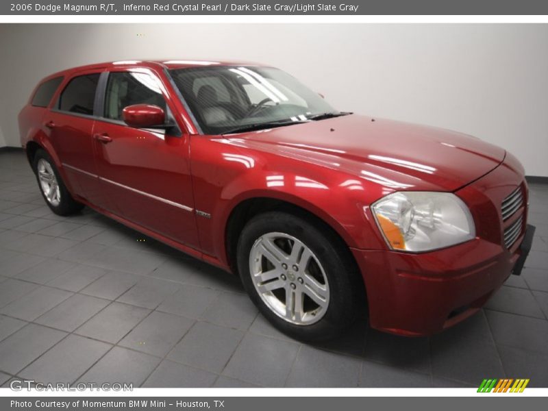 Front 3/4 View of 2006 Magnum R/T